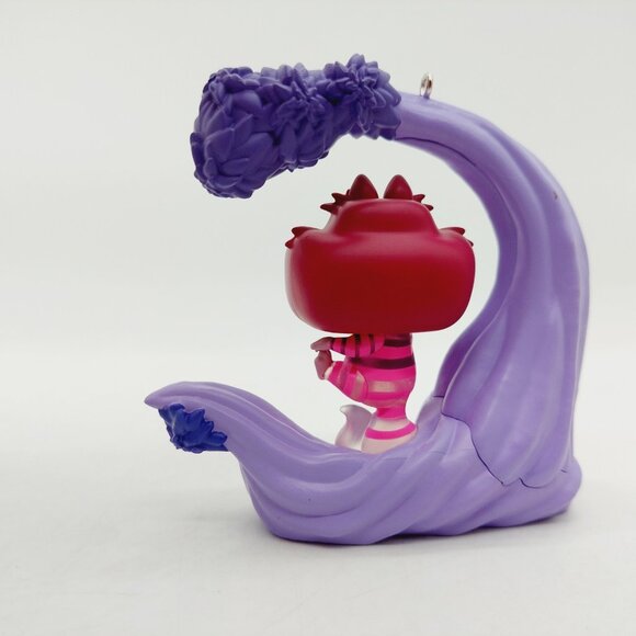 Hallmark Alice in Wonderland Cheshire Cat Funko Pop Ornament  2004 Light Up - Picture 7 of 10